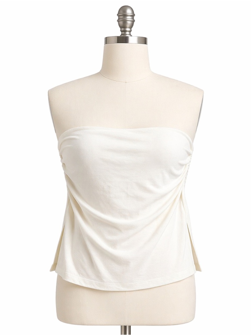 Chic White Sleeveless Top